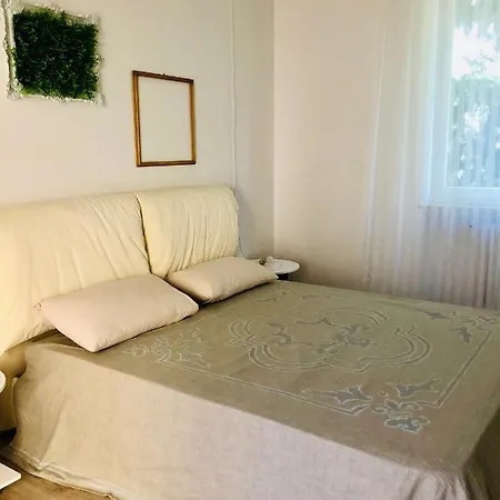 Appartement Appartmentslapiazzetta - N.4 Sesto Calende