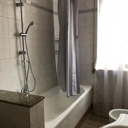 Appartmentslapiazzetta - N.4 Appartement *
